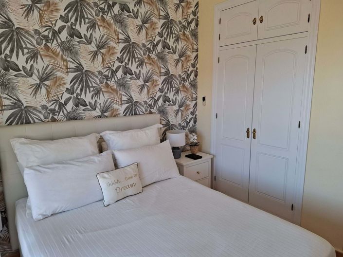 Image No.28-2 Bed Townhouse for sale