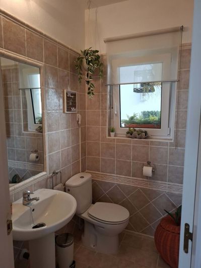 Image No.34-2 Bed Townhouse for sale