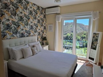 3982-715996-78d1f4f8b6655591b02d22fabb36a692d