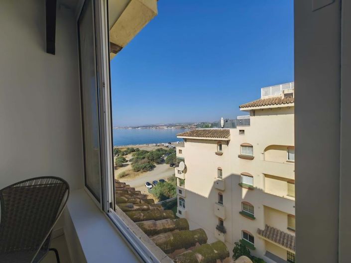 Image No.33-3 Bed Apartment for sale