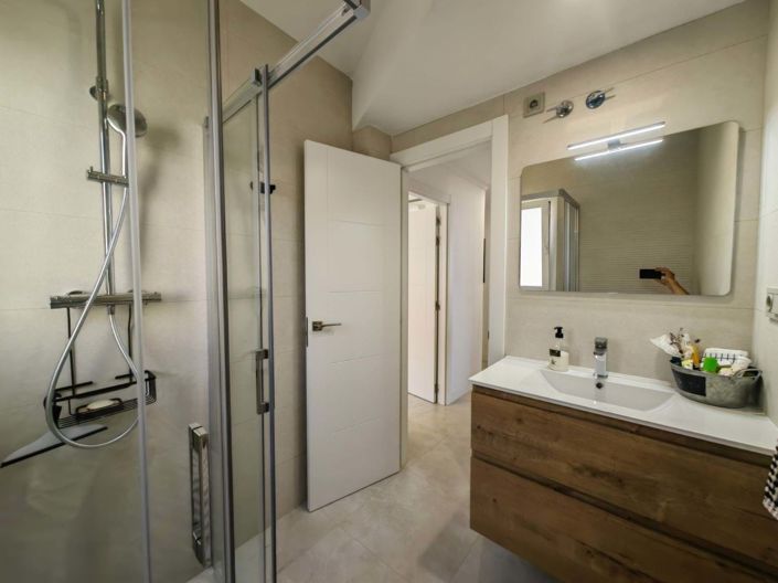 Image No.39-3 Bed Apartment for sale