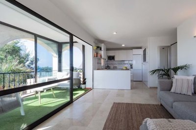 3982-726937-78d1f4f8b6655591b02d22fabb36a692d