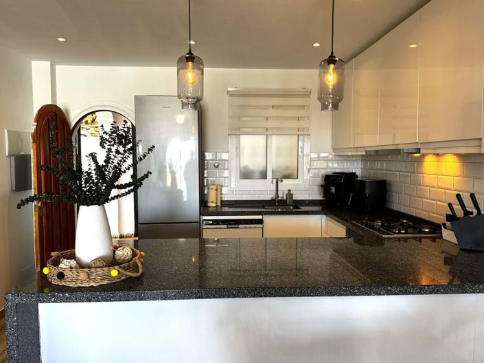 Image No.13-2 Bed Apartment for sale