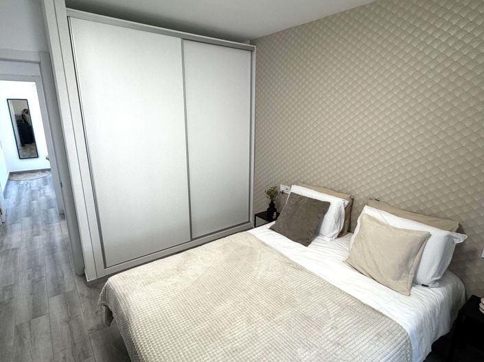 Image No.20-2 Bed Apartment for sale