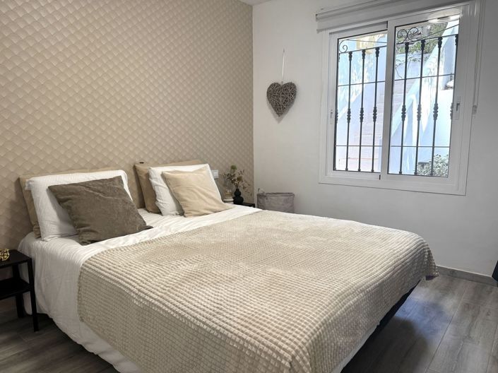 Image No.5-2 Bed Apartment for sale