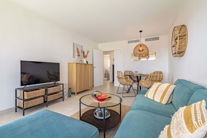 Image No.10-3 Bed Apartment for sale