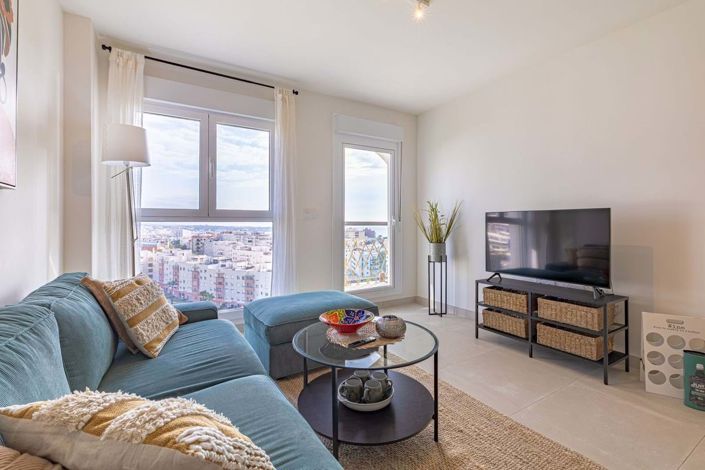 Image No.8-3 Bed Apartment for sale