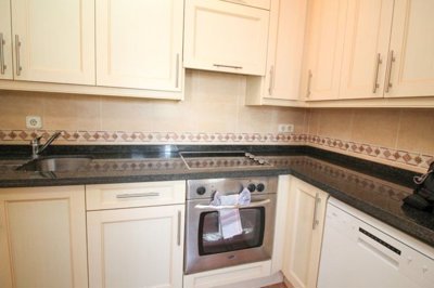 3982-726943-78d1f4f8b6655591b02d22fabb36a692d