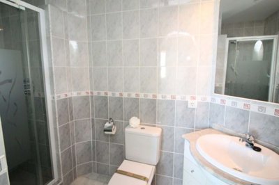 3982-726943-78d1f4f8b6655591b02d22fabb36a692d