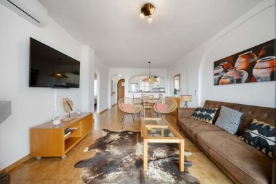 3982-730291-78d1f4f8b6655591b02d22fabb36a692d