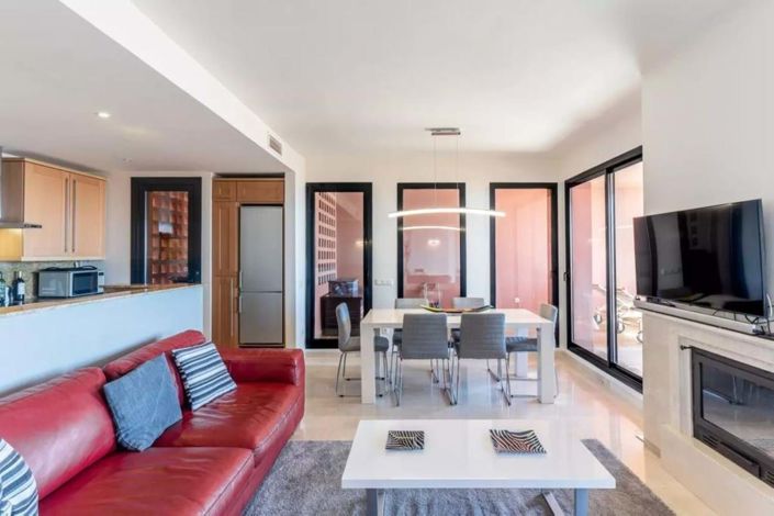 Image No.11-2 Bed Apartment for sale