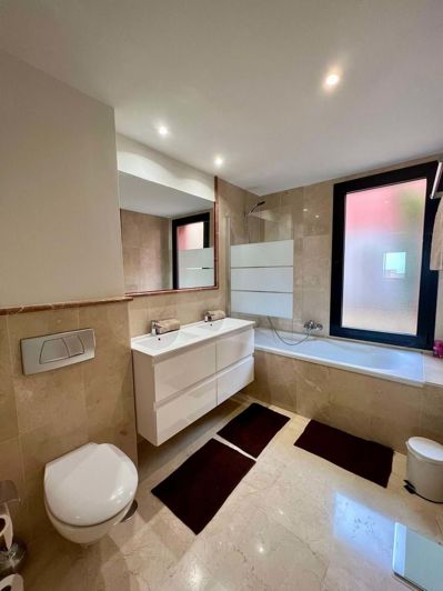 Image No.20-2 Bed Apartment for sale