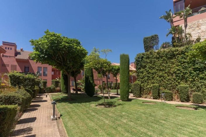 Image No.23-2 Bed Apartment for sale