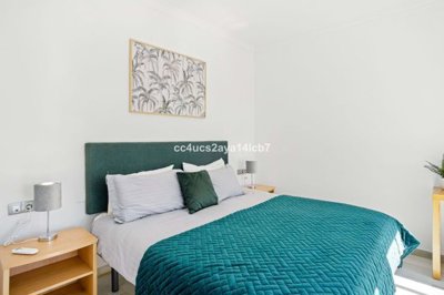 3982-711843-78d1f4f8b6655591b02d22fabb36a692d