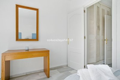 3982-711843-78d1f4f8b6655591b02d22fabb36a692d