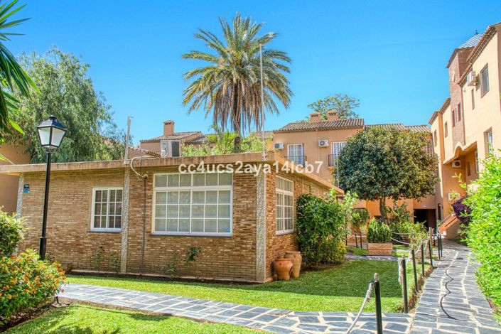 Image No.21-2 Bed Apartment for sale