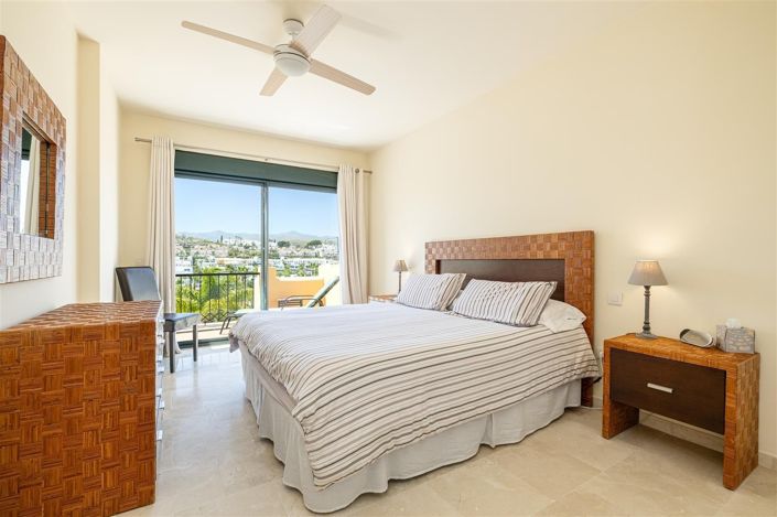 Image No.4-2 Bed Apartment for sale