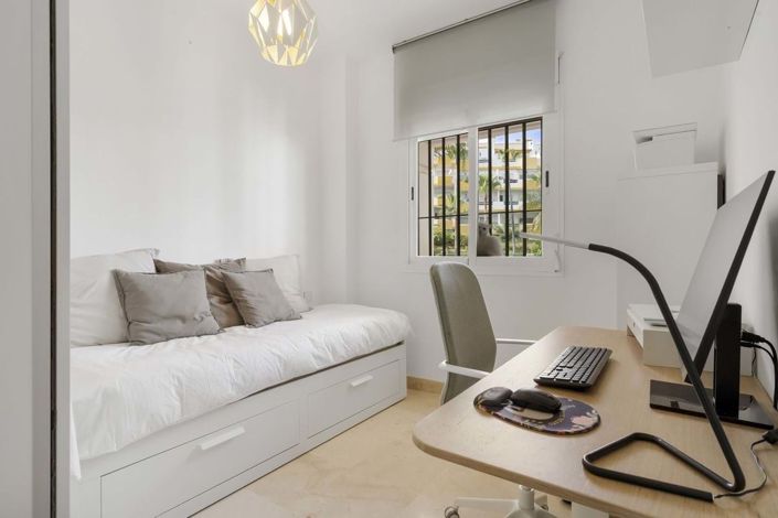 Image No.5-2 Bed Apartment for sale