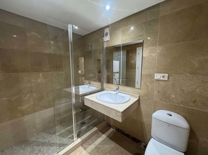 Image No.15-2 Bed Apartment for sale