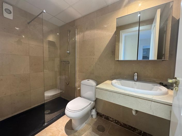 Image No.17-2 Bed Apartment for sale