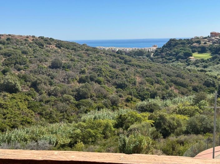 Image No.21-2 Bed Apartment for sale