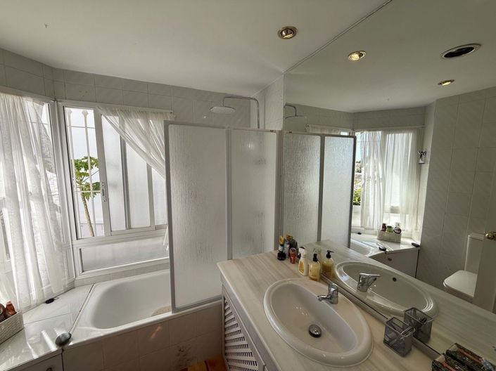 Image No.14-2 Bed Apartment for sale