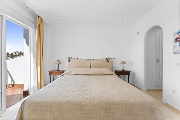 Image No.5-2 Bed Apartment for sale