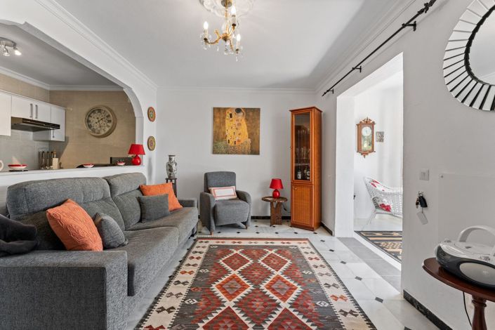 Image No.6-2 Bed Townhouse for sale