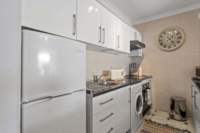 3982-734025-78d1f4f8b6655591b02d22fabb36a692d