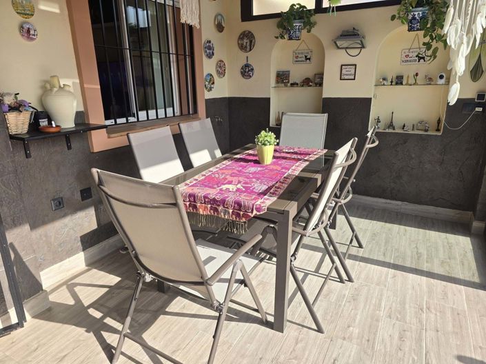 Image No.10-3 Bed Townhouse for sale