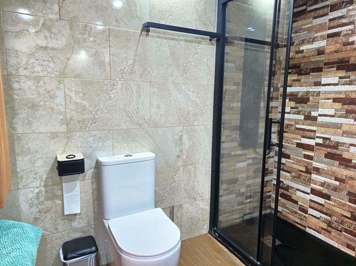 Image No.14-3 Bed Townhouse for sale