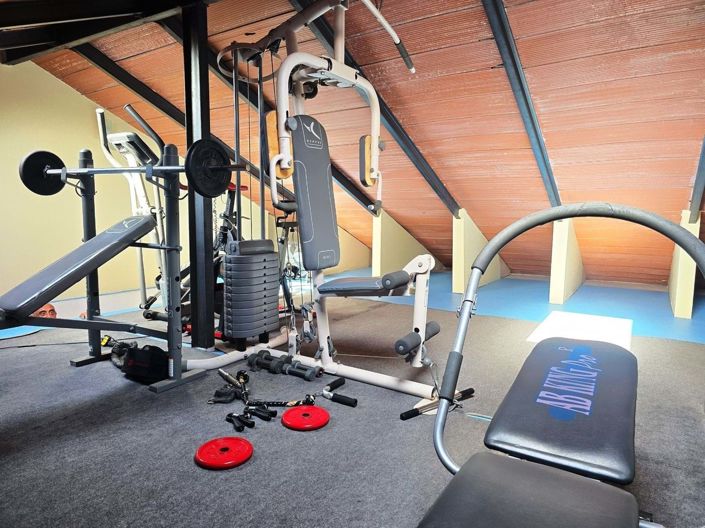 Image No.16-3 Bed Townhouse for sale