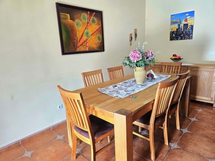 Image No.9-3 Bed Townhouse for sale