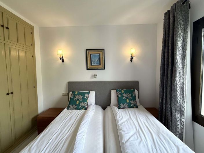 Image No.19-3 Bed Apartment for sale