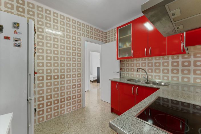 Image No.13-3 Bed Apartment for sale