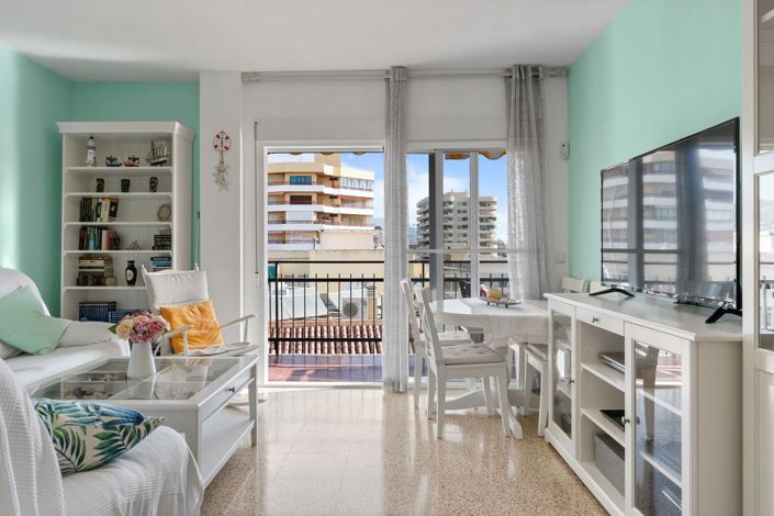 Image No.9-3 Bed Apartment for sale