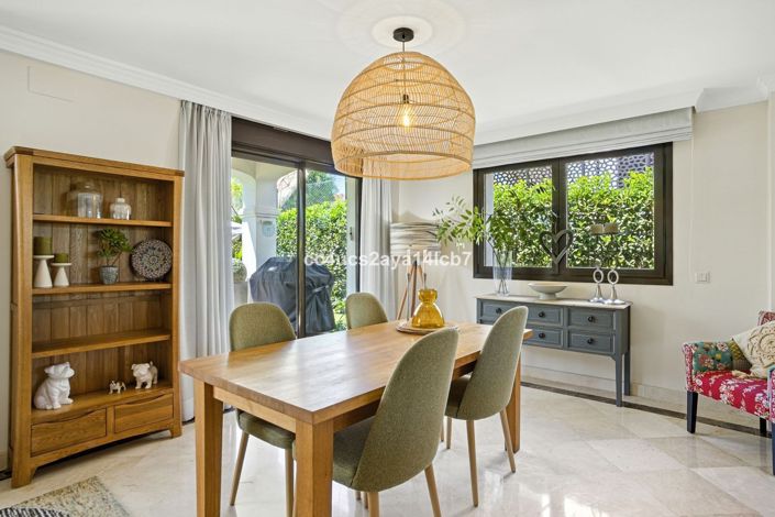 Image No.19-3 Bed Villa for sale