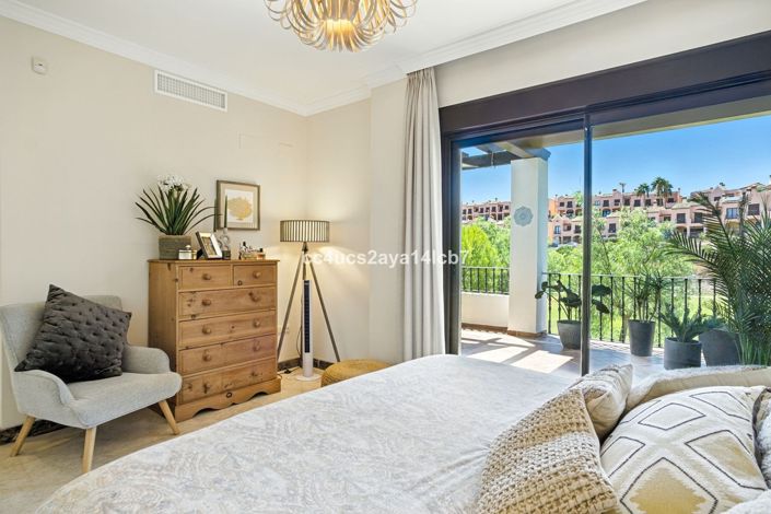 Image No.26-3 Bed Villa for sale