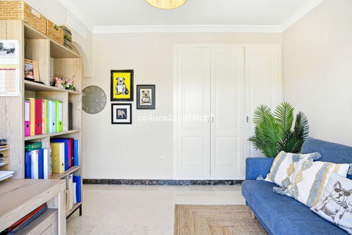 Image No.38-3 Bed Villa for sale