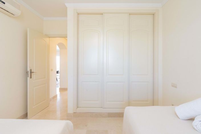 Image No.11-2 Bed Apartment for sale