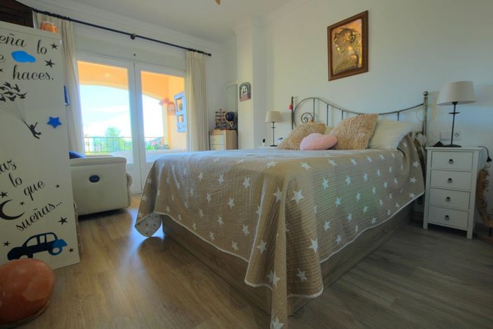 Image No.5-2 Bed Apartment for sale