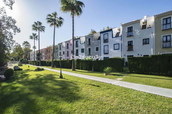 Image No.28-3 Bed Villa for sale