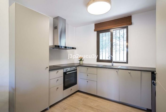 Image No.7-3 Bed Villa for sale