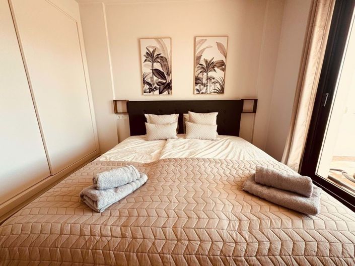 Image No.17-2 Bed Apartment for sale