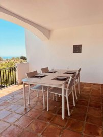 3982-734082-78d1f4f8b6655591b02d22fabb36a692d