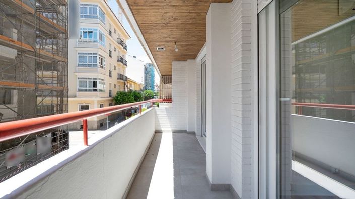 Image No.1-3 Bed Apartment for sale