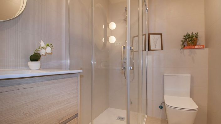 Image No.19-2 Bed Apartment for sale