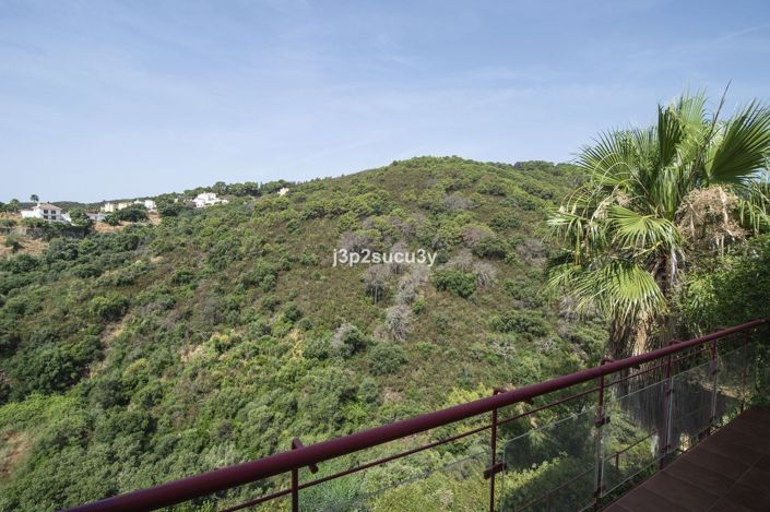 Image No.23-3 Bed Villa for sale