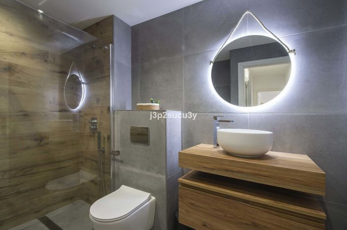 Image No.20-3 Bed Apartment for sale