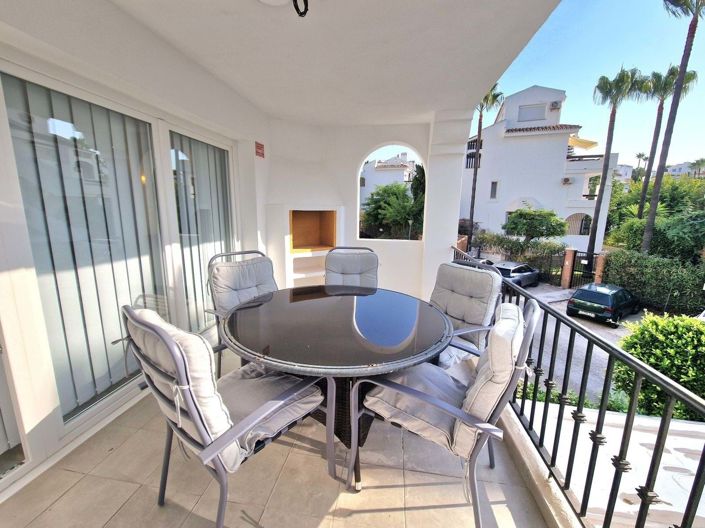 Image No.1-3 Bed Townhouse for sale